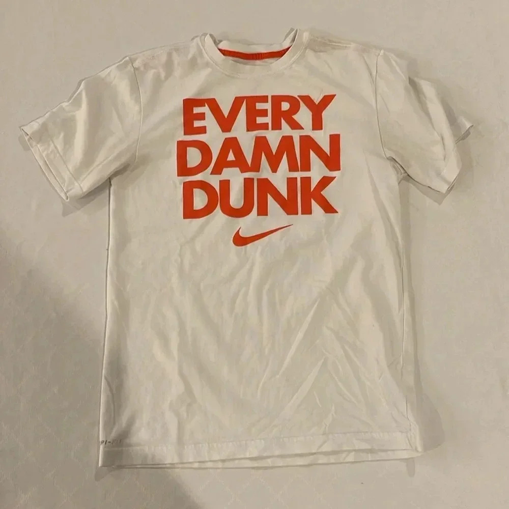 Nike Every Damn‎ Dunk tee shirt men’s small